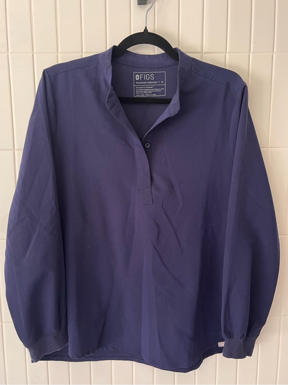 FIGS Technical Collection Scrub Top | Navy | Size Medium